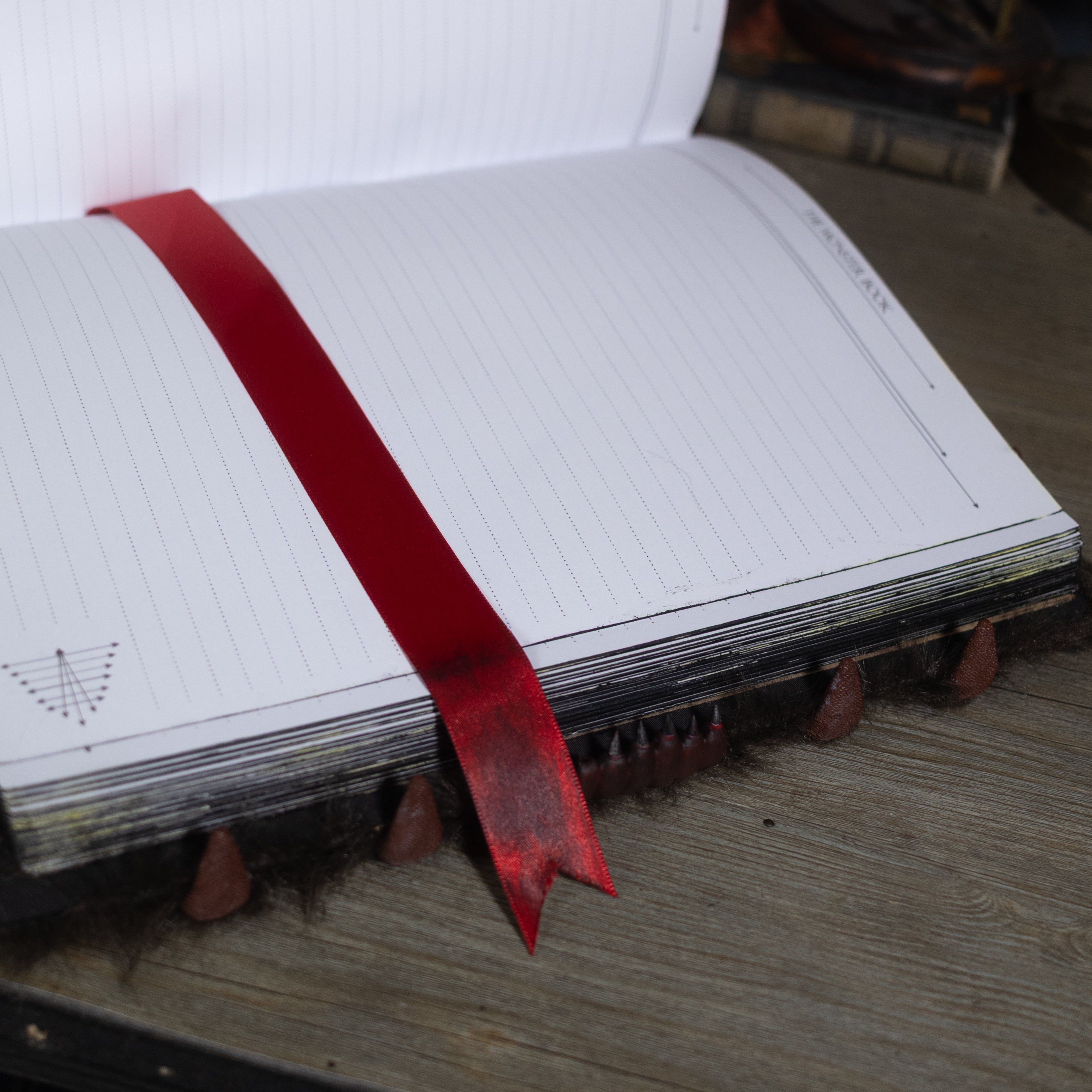 Monster Book. Grande